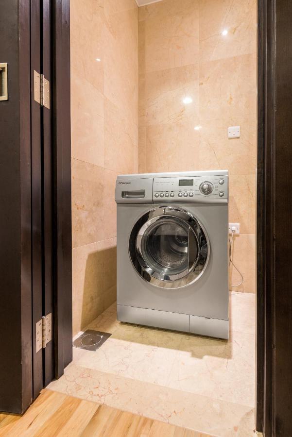 Nassima/Voco Tower - Luxury - 5* Hotel Amenities Dubai Exterior photo